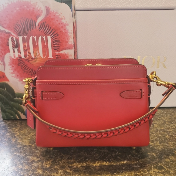 RETAIL Coach Tate 18 in Candy Apple Red - Picture 9 of 14